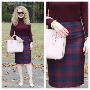 Ann Taylor navy maroon gingham skirt sz 4